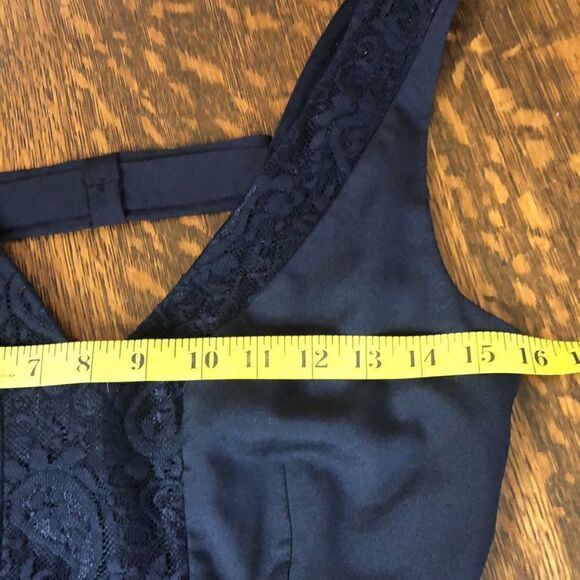 Walter by Walter Baker Black and Green Backless Dress - Picture 11 of 14